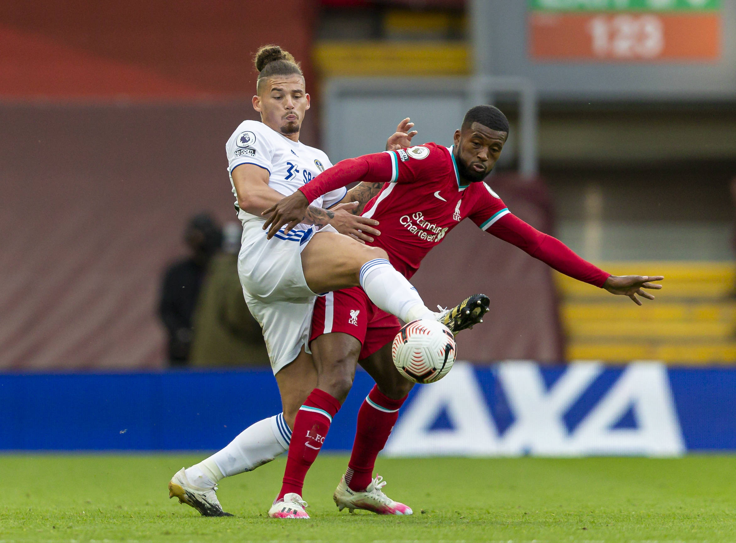 面防守和出 面防守和出